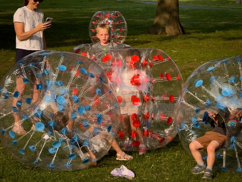 Bouncy Balls