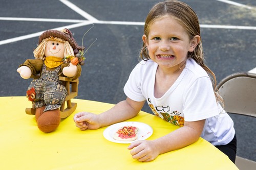 woman teaching child, young girl, ministry, traveling ministry, children's church, kids ministry, missions, new pleasant baptist church kids ministry, 