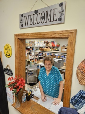 Medina UMC Food Pantry volunteer