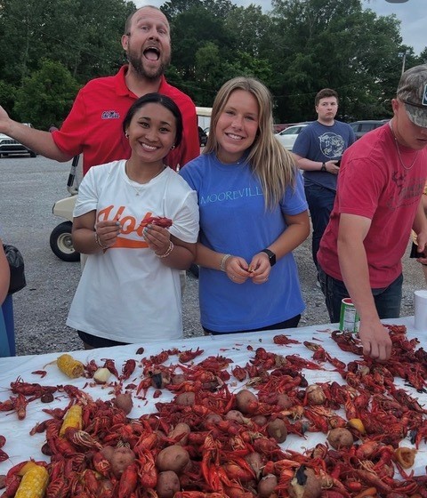 group of students fellowshipping