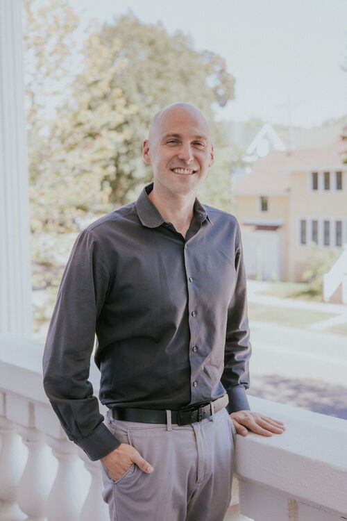 headshot of Pastor Tim